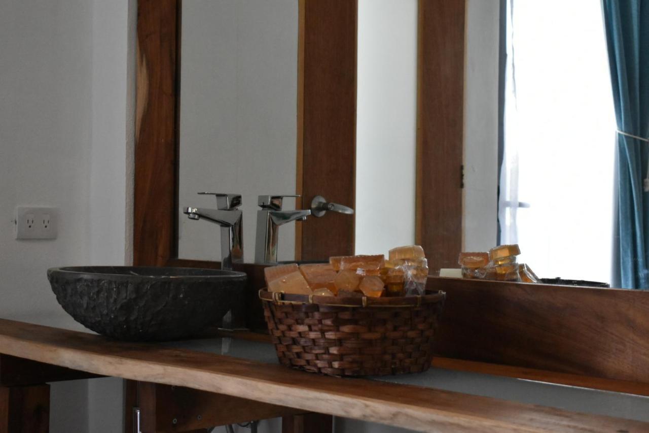 Ah Muzenkab Hotel El Cuyo Ngoại thất bức ảnh