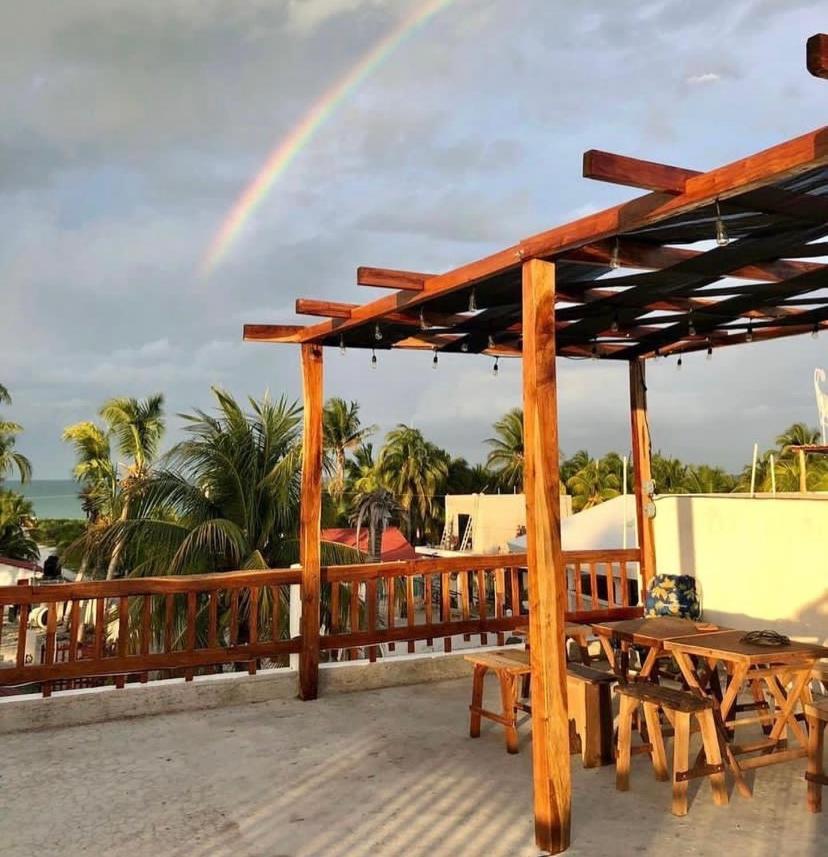 Ah Muzenkab Hotel El Cuyo Ngoại thất bức ảnh