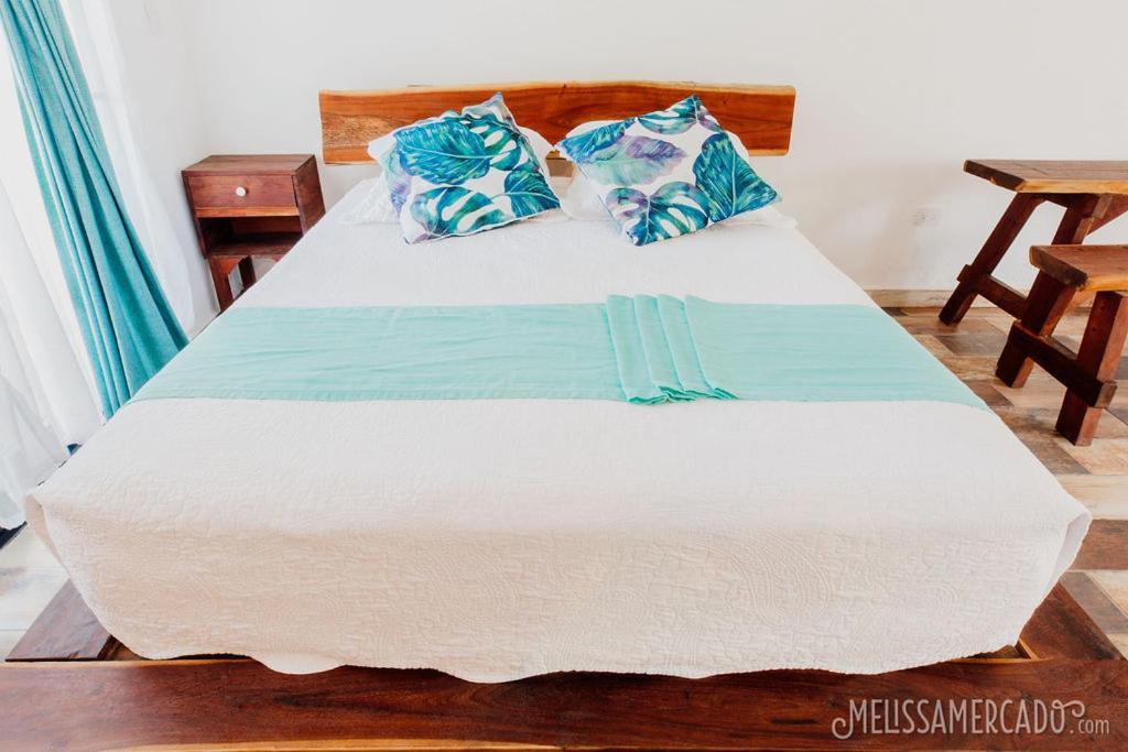 Ah Muzenkab Hotel El Cuyo Ngoại thất bức ảnh