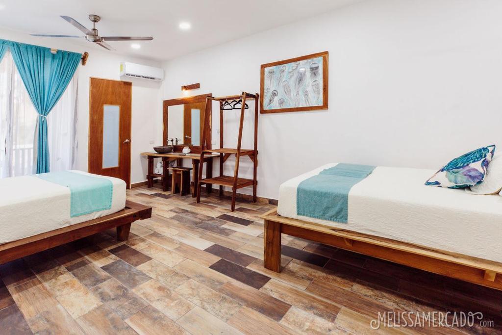 Ah Muzenkab Hotel El Cuyo Ngoại thất bức ảnh